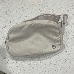 Lululemon belt bag!